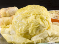 KRATKI SAVJETI ZA DUGU ZIMU: U čemu najčešće griješimo kada kiselimo kupus? Na ove stvari bi trebalo da...