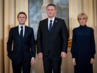 SAMO ON, A U PARIZU SU I ŽELJKO I ŽELJKA: Denis Bećirović na poziv predsjednika Francuske prisustvovao...