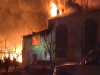 MASIVNI UDAR NA DRUGI PO VELIČINI GRAD U UKRAJINI: Ruski agresori dronovima pogodili civilne mete, prve snimke s lica mjesta...