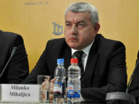 MIHAJLICA PROZVAO DODIKA: 'Zašto šutiš o tajnom sastanku sa Schmidtom u Bakincima!?'