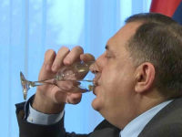 DODIK UOČI PREDSTOJEĆIH SLAVA: 'Na stolu ostane pola hrane, a svi pričaju kako je loše u RS-u!'