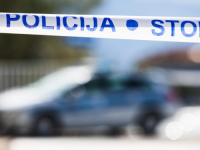 TRAGEDIJA U BLIZINI BH. GRANICE: Dva mladića smrtno stradala na licu mjesta, policija ogradila područje…