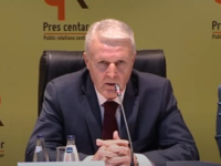 U TOKU SU PRETRESI VIŠE LOKACIJA: Uhapšen bivši direktor policije Crne Gore