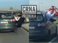 NOVI OPASAN TREND NA SARAJEVSKIM ULICAMA: Otvarali vrata auta u toku vožnje i snimali se za Tik Tok (VIDEO)