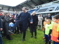 VRIJEDAN 32 MILIONA EURA: Vučić otvorio najmoderniji stadion u Srbiji i pokazao nogometno umijeće (VIDEO)