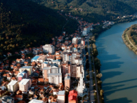 SUĐENJE ZA ZLOČINE U LIPLJU KOD ZVORNIKA: Rade Grujić je optužen da je, u svojstvu pripadnika...