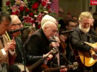 ISPRAĆEN NA POSLJEDNJI POČINAK: Irski pjevači na sprovodu Shanea MacGowana izveli pjesmu 'The Fairytale of New York' (VIDEO)