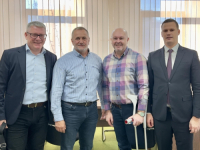 SVI SRETNI I ZADOVOLJNI: Održan sastanak predstavnika DF-a i SDA, koalicija u Tuzlanskom kantonu...