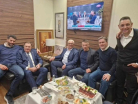 KOMENTAR DARKA ŠUKOVIĆA: I ko na brdu ne stoji, vidi da fali samo Hill (Christopher)