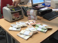 PRIHODI OD INDIREKTNIH POREZA PRVI PUT VEĆI OD 10 MILIJARDI KM: Zanimljivo je da budžeti ne dobijaju više novca uprkos...