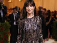 ZVIJEZDA TRILOGIJE 'FIFTY SHADES': Dakota Johnson otvoreno govori o mentalnom zdravlju, te kako se nosi s tjeskobom (FOTO)