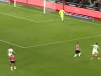 LUDNICA U ENGLESKOJ: Pogledajte gol koji je odmah postao hit na društvenim mrežama...