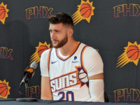 KAKAV UŽAS; JUSUFA NURKIĆA SINOĆ JE NOKAUTIRAO DRAYMOND GREEN: 'Drago mi je da me nije pokušao daviti' (VIDEO)