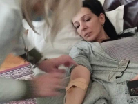 MARINIKA TEPIĆ NA INFUZIJI: Članica liste 'Srbija protiv nasilja' nastavlja ŠTRAJK GLAĐU