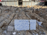 NI MRTVIMA NE DAJU MIRA: Izraelska vojska buldožerima uništava mezarja