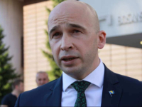 PREMIJER ZDK OBILAZI TEREN: 'Svima ćemo pomoći da saniraju štetu' 
