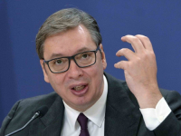 NERVOZNI VUČIĆ O SKANDALU O KOJEM BRUJI BALKAN: 'Ko ste vi, porezni inspektor?!'