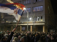 NI DESETI PROTESTI U BEOGRADU NISU NIŠTA DONIJELI:  Opozicioni zastupnici završili u bolnici zbog štrajka glađu