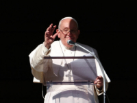 'OSIM U JEDNOM SLUČAJU': Papa odobrio davanje blagoslova istospolnim parovima