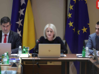 'SB' NA LICU MJESTA: Sjednica Vijeća ministara počela sa zakašnjenjem, ministri iz Trojke nisu se pojavili (FOTO)
