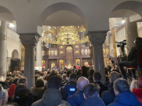 DODIK, BORENOVIĆ, STANIVUKOVIĆ, SVI SU U CRKVI: Patrijarh Porfirije služi svetu arhijerejsku liturgiju u Banjoj Luci