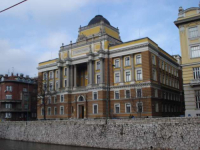 OBEZBIJEĐENA SREDSTVA ZA NOVI KOLEKTIVNI UGOVOR: Povećane plate asistentima na Univerzitetu u Sarajevu, evo koliko iznose