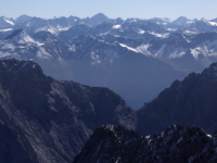 TRAGEDIJA U BLIZINI ŠVICARSKE: U lavini u Alpama smrtno stradala dvojica planinara