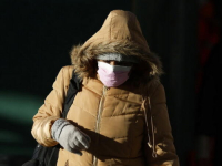 NAJNOVIJI PODACI IH NATJERALI: Četiri američke savezne države ponovo uvele obavezno nošenje maski