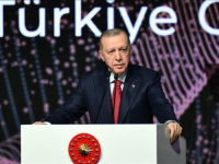 ERDOGAN PONOSNO: 'Protekla 21 godina je zlatno doba Republike Turske'