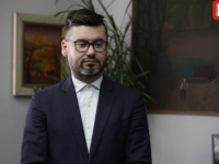 PROFESOR ENIS OMEROVIĆ NA KRUGU 99: 'Ako ne podržavamo teritorijalni integritet Palestine, kako da branimo ukrajinski?' (FOTO)