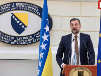 'SB' NA PRESSU MINISTRA VANJSKIH POSLOVA ELMEDINA KONAKOVIĆA: 'To što rade u Srbiji je crna rupa, pozivam Aleksandra Vučića i Ivicu Dačića...' (FOTO)