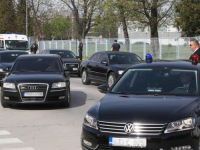 TO JE PREVIŠE I ZA MOĆNU NJEMAČKU: Na putevima više od 4.000 službenih automobila BiH!