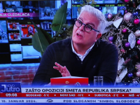 'SLOBODNA BOSNA' IZAZVALA HISTERIJU NA PINK TV: Nebojša Krstić nastavio tamo gdje je stao opskurni 'Informer', pogledajte šta je jutros izgovorio u programu uživo