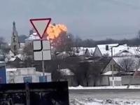 SNIMLJEN TRENUTAK PADA RUSKOG AVIONA: Pogunile 74 ososbe, Rusi optužuju Ukrajinske za 'terorostičku akciju' (VIDEO)