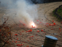 I DALJE SE IGNORIŠU UPOZORENJA: U susjedstvu dijete teško povrijeđeno prilikom eksplozije petarde