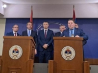 NAKON SASTANKA VLADAJUĆE VEĆINE U RS-u U BANJOJ LUCI, STEVANDIĆ PORUČIO: 'Ako usvojimo 'zakon'...'