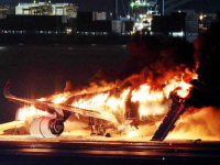 PRATILI PROTOKOL IZ 1985. GODINE: Posada japanskog aviona putnike je spasila za samo nekoliko minuta