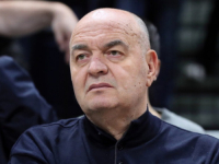 BIVŠI SELEKTOR ZMAJEVA NIJE MOGAO SAKRITI EMOCIJE: Vujošević plakao zbog Milojevića u emisiji uživo (VIDEO)