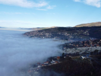 DANAŠNJE MJERENJE POKAZALO: Zrak vrlo nezdrav za stanovništvo u Sarajevu, Zenici, Ilijašu...