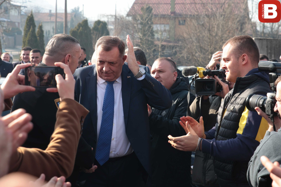 DODIK REKO, PA POREKO: Pred Sud BiH ponovo došao sa političkim vrhom RS-a  (FOTO) | Slobodna Bosna