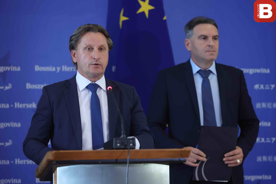 JASMIN EMRIĆ O JEDNOM IZVJEŠTAJU: ‘Ukinuto pravo na upotrebu službenih vozila od 0 do 24 sata u…’