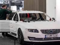 OVAJ VOLVO STVARAN JE GODINU DANA: Autor je koristio čelični okvir te model postavio na prave točkove
