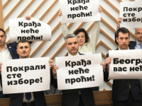 BEOGRADSKI DEBAKLI DVA ALEKSANDRA: 'Prvi put od kada je Vučić došao na vlast 2012. godine može se govoriti o političkoj krizi'