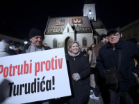'MORAMO SADA PRUŽITI OTPOR...': Saborski zastupnici stranke 'Možemo' zbog Turudića izašli na proteste na Markovom trgu (FOTO)