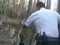 UZ POMOĆ TERMALNIH KAMERA: Policija na Floridi spasila djevojčicu (5) nestalu u močvari (VIDEO)
