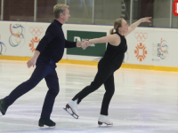 'SB' NA SPEKTAKLU U SKENDERIJI: Jayne Torvill i Christopher Dean ponovo nastupili na sarajevskom ledu (FOTO)