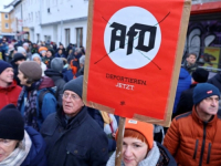SCHOLZ IH OPISAO 'MOĆNIM ZNAKOM': Više hiljada  Nijemaca na protestu protiv ekstremne desnice