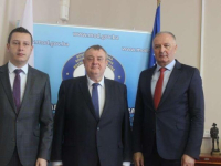 SAOPĆENJE IZ MINISTARSTVA ODBRANE BiH TEK PRISTIGLO: Zukan Helez primio je, zajedno sa zamjenikom Aleksandrom Goganovićem, u nastupnu posjetu...
