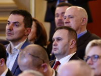 NAKON BROJNIH RAZMIRICA: Ćosić prisustvovao obilježavanju godišnjice ZOI u Sarajevu, gradonačelnica Karić ga posebno pozdravila