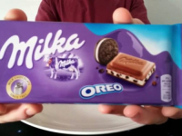 GRAĐANI SE MOLE NA OPREZ: Opasna Milka čokolada u kojoj je pronađena plastika isporučena u Bosnu i Herrcegovinu